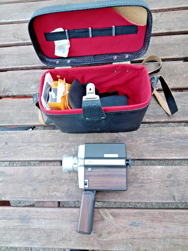Bell and howell - auto, load